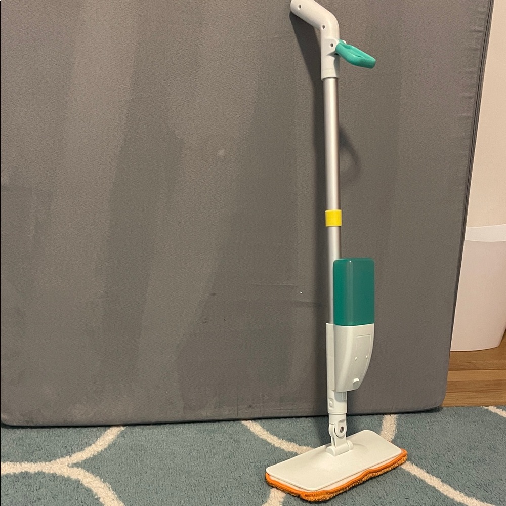 Lovevery mop